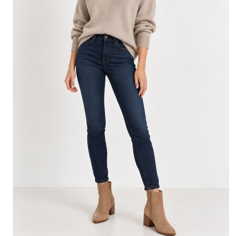 L'Agence Marguerite Women's 25 Eclipse Skinny Jeans Polished Everyday Denim